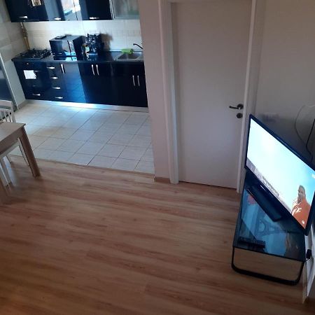 Apartament 3 Camere Râmnicu Vâlcea Esterno foto